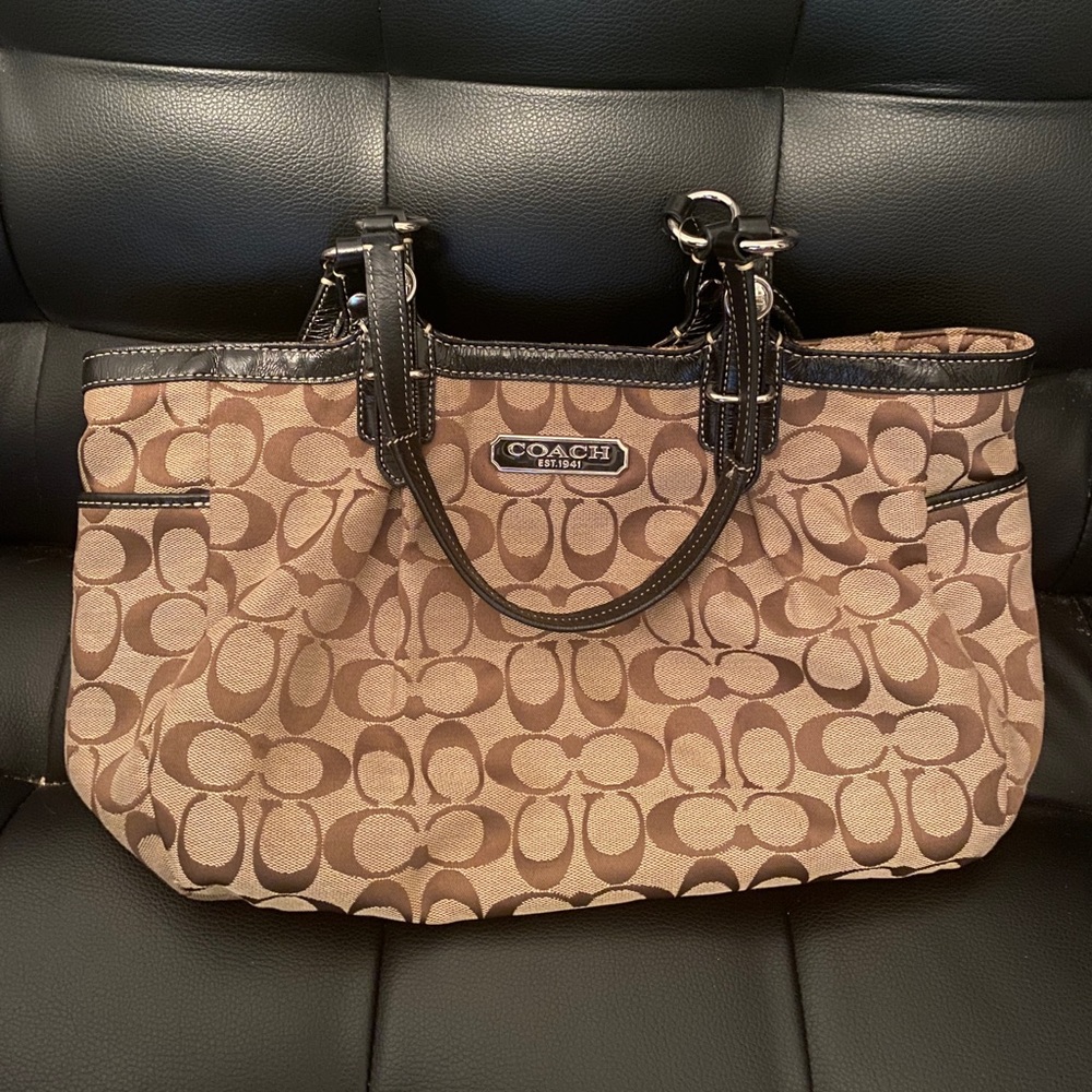 Brown Coach Purse large handbag est. 1949